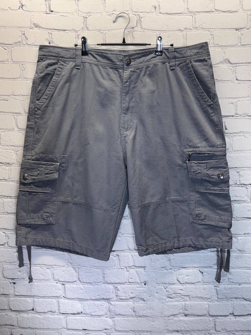 True Legend Cargo Shorts Mens Size 42 Gray Cargo Side Pockets